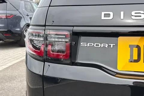 DN75WBG Land Rover Discovery Sport 2.0 D200 Metropolitan 5dr Thumbnail #27