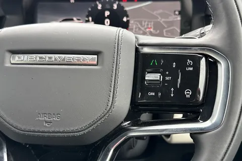 DN75WBG Land Rover Discovery Sport 2.0 D200 Metropolitan 5dr Thumbnail #31