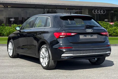  Audi A3 1.5 TFSI Sport Sportback Euro 6 (s/s) 5dr Thumbnail #3