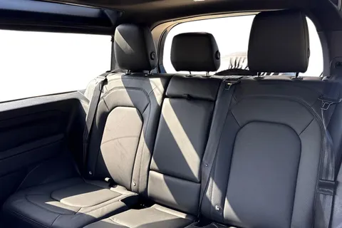 4 of 51 for Land Rover Defender 90 3.0 D250 MHEV X-Dynamic SE SUV 3dr Diesel Auto 4WD Euro 6 (s/s) (250 ps)