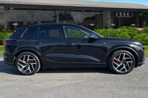 KN25YLB Audi Q6 E-Tron Q6 SUV Edition 1 e-tron quattro 285,00 kW Thumbnail #4