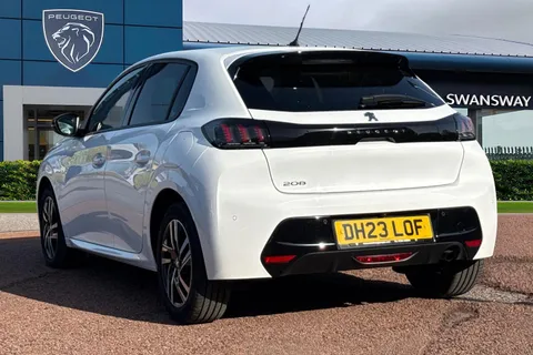DH23LOF PEUGEOT 208 1.2 PureTech Allure Premium + Euro 6 (s/s) 5dr Thumbnail #3