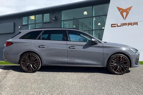 PY24EXB CUPRA Leon 1.4 eHybrid 12.8kWh VZ2 Design Edition DSG Euro 6 (s/s) 5dr Thumbnail #4