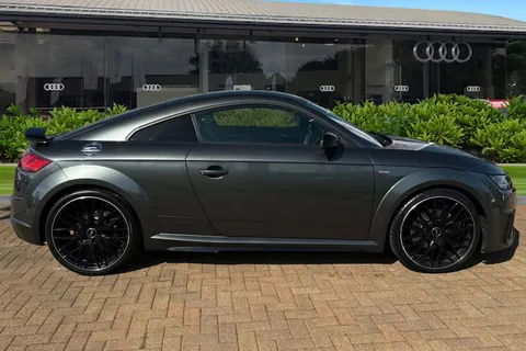 BV72PTZ Audi TT Coup- Black Edition 40 TFSI  197 PS S tronic Thumbnail #4