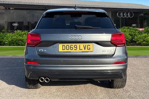 DO69LVG Audi Q2 Black Edition 35 TFSI  150 PS 6-speed Thumbnail #5