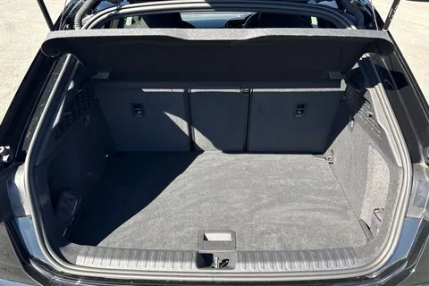 LS75MWN Audi A3 Sportback Black Edition TFSI e  204 PS S tronic Thumbnail #7