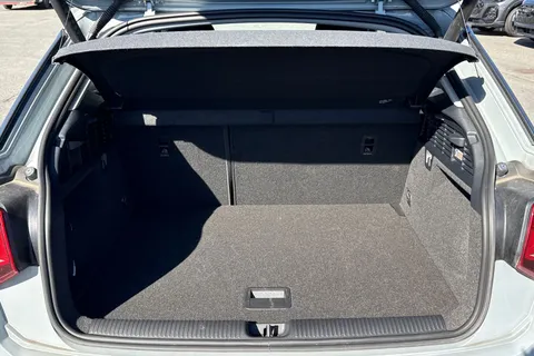 PJ24NJF Audi Q2 Sport 30 TFSI  116 PS 6-speed Thumbnail #8