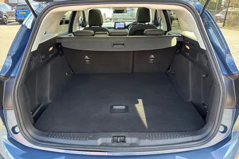 MW69MWO Ford Focus 1.5T EcoBoost Active X Euro 6 (s/s) 5dr Thumbnail #7