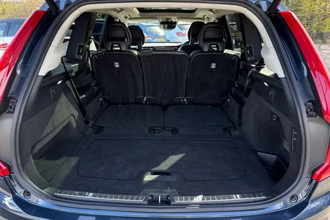 KJ17MTO Volvo Xc90 2.0h T8 Twin Engine 10.4kWh Inscription Pro Auto 4WD Euro 6 (s/s) 5dr Thumbnail #8