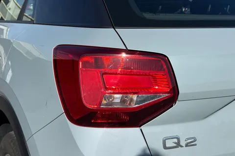 PJ24NJF Audi Q2 Sport 30 TFSI  116 PS 6-speed Thumbnail #9