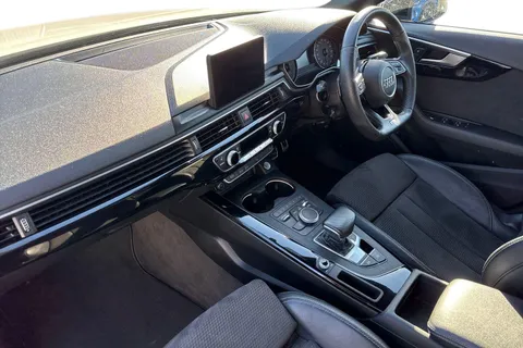 9 of 47 for Audi A4 2.0 TFSI 35 Black Edition S Tronic Euro 6 (s/s) 4dr