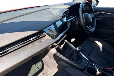 PJ22KCN Audi A3 1.5 TFSI 35 Sport Sportback Euro 6 (s/s) 5dr Thumbnail #10