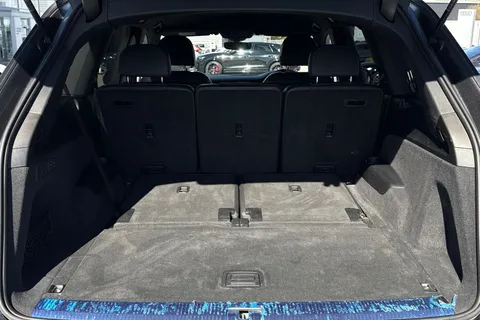 LP23NPE Audi Q7 MY23.5 S line 45 TDI quattro 231 PS tiptronic Thumbnail #8