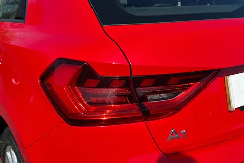 PK22VMT Audi A1 Sport 25 TFSI  95 PS 5-speed Thumbnail #9