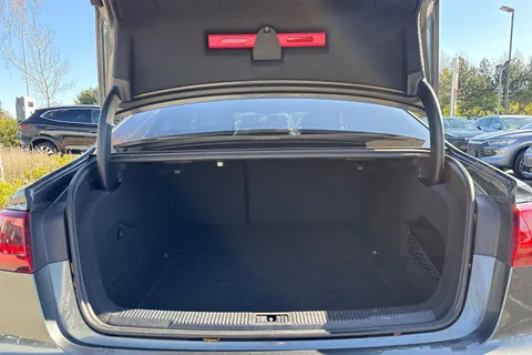 7 of 64 for Audi A6 Saloon 2.0 TDI S line S Tronic quattro Euro 6 (s/s) 4dr