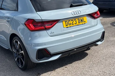DG23BWL Audi A1 Black Edition 25 TFSI  95 PS 5-speed Thumbnail #8