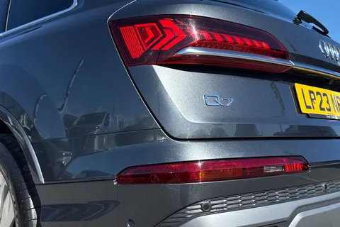 LP23NPE Audi Q7 MY23.5 S line 45 TDI quattro 231 PS tiptronic Thumbnail #9