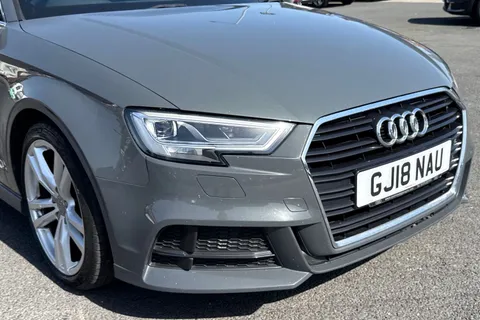 9 of 58 for Audi A3 1.5 TFSI CoD S line S Tronic Euro 6 (s/s) 4dr