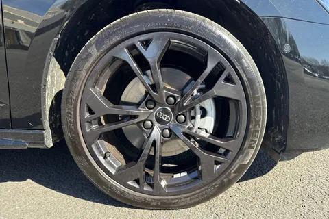 LS75MWN Audi A3 Sportback Black Edition TFSI e  204 PS S tronic Thumbnail #10