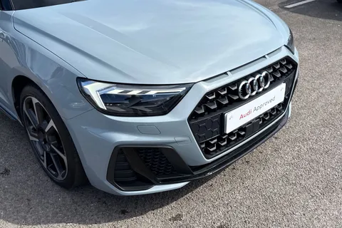 DG23BWL Audi A1 Black Edition 25 TFSI  95 PS 5-speed Thumbnail #9