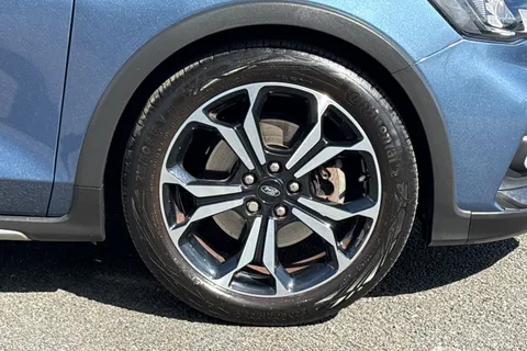 MW69MWO Ford Focus 1.5T EcoBoost Active X Euro 6 (s/s) 5dr Thumbnail #10