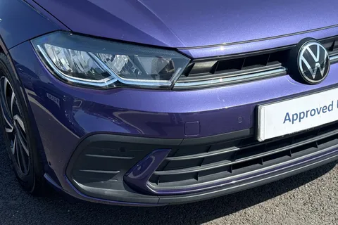 ML22NLU Volkswagen Polo 1.0 TSI Life 5dr **MOBILE PHONE PREP, PARKING SENSORS** Thumbnail #9