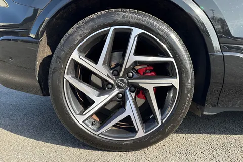 KN25YLB Audi Q6 E-Tron Q6 SUV Edition 1 e-tron quattro 285,00 kW Thumbnail #12