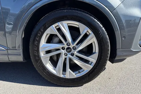 LP23NPE Audi Q7 MY23.5 S line 45 TDI quattro 231 PS tiptronic Thumbnail #11