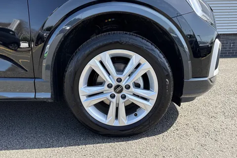 DX26TZC Audi Q2 Sport 30 TFSI  116 PS 6-speed Thumbnail #11