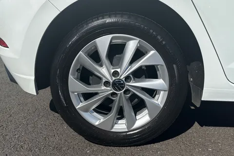 MW22RVF Volkswagen Polo 1.0 TSI Style 5dr Thumbnail #11