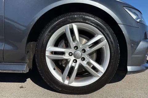 10 of 64 for Audi A6 Saloon 2.0 TDI S line S Tronic quattro Euro 6 (s/s) 4dr