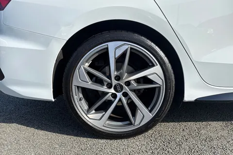 DF73UUP Audi A3 Black Edition 35 TFSI  150 PS S tronic Thumbnail #11