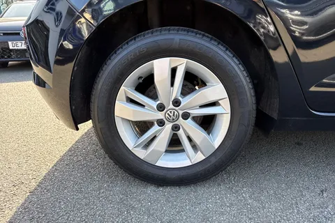 12 of 44 for Volkswagen Polo MK6 Hatchback 5Dr 1.0 65PS SE | Car-Net | App-Connect