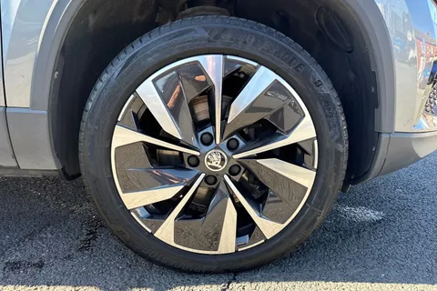 CK72YKN Škoda Karoq 1.5 TSI ACT SE L Euro 6 (s/s) 5dr Thumbnail #13