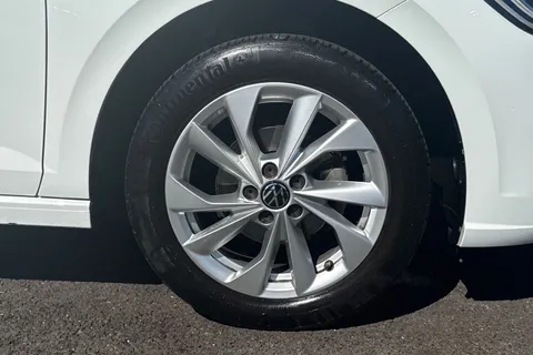 MW22RVF Volkswagen Polo 1.0 TSI Style 5dr Thumbnail #12