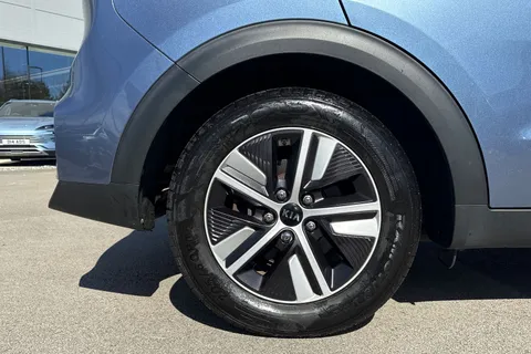 SK21GBO Kia Niro 1.6 GDi 8.9kWh 2 DCT Euro 6 (s/s) 5dr Thumbnail #12