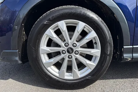 PN72LHA Audi Q3 Sport 35 TDI  150 PS S tronic Thumbnail #14