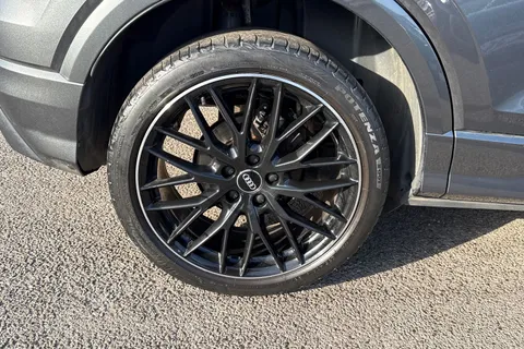 DO69LVG Audi Q2 Black Edition 35 TFSI  150 PS 6-speed Thumbnail #13