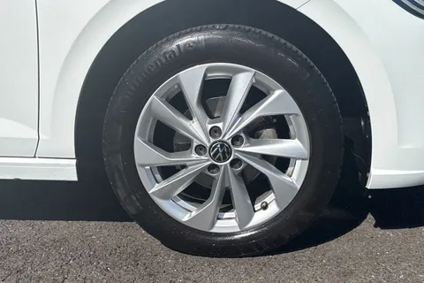 MW22RVF Volkswagen Polo 1.0 TSI Style 5dr Thumbnail #13