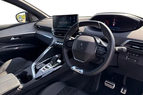 AE71ZZP PEUGEOT 5008 1.2 PureTech GT Premium EAT Euro 6 (s/s) 5dr Thumbnail #15