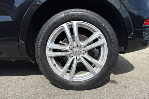 FA18XTE Audi Q3 2.0 TDI S line Edition Euro 6 (s/s) 5dr Thumbnail #13