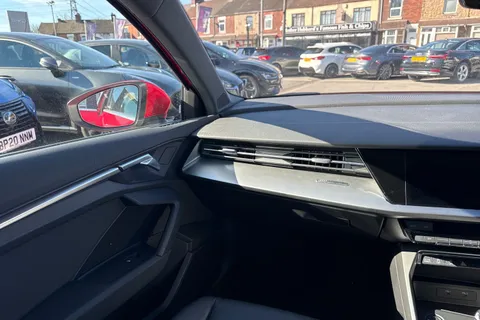 PJ22KCN Audi A3 1.5 TFSI 35 Sport Sportback Euro 6 (s/s) 5dr Thumbnail #16