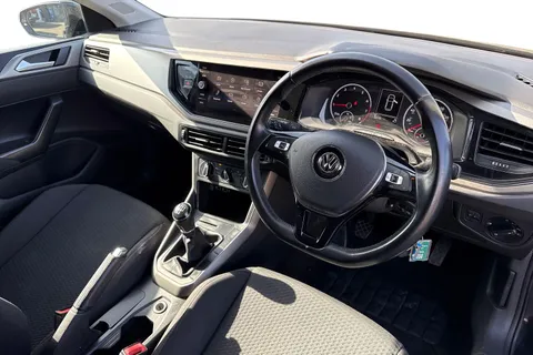 14 of 44 for Volkswagen Polo MK6 Hatchback 5Dr 1.0 65PS SE | Car-Net | App-Connect