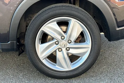 MF68DKN Honda HR-V 1.5 i-VTEC SE Euro 6 (s/s) 5dr Thumbnail #15