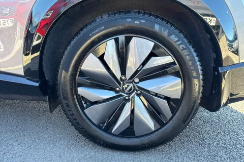 DE23WSX Nissan Ariya 63kWh Advance Auto 5dr 7.4kW Charger Thumbnail #13