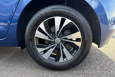 MD21AGZ Volkswagen Polo 1.0 TSI 95 Match 5dr Thumbnail #14