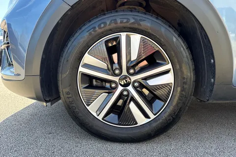 SK21GBO Kia Niro 1.6 GDi 8.9kWh 2 DCT Euro 6 (s/s) 5dr Thumbnail #14