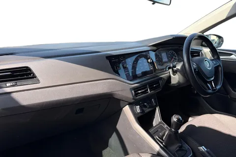 15 of 44 for Volkswagen Polo MK6 Hatchback 5Dr 1.0 65PS SE | Car-Net | App-Connect
