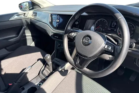 MD21AGZ Volkswagen Polo 1.0 TSI 95 Match 5dr Thumbnail #15