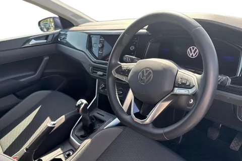 ML22NLU Volkswagen Polo 1.0 TSI Life 5dr **MOBILE PHONE PREP, PARKING SENSORS** Thumbnail #14